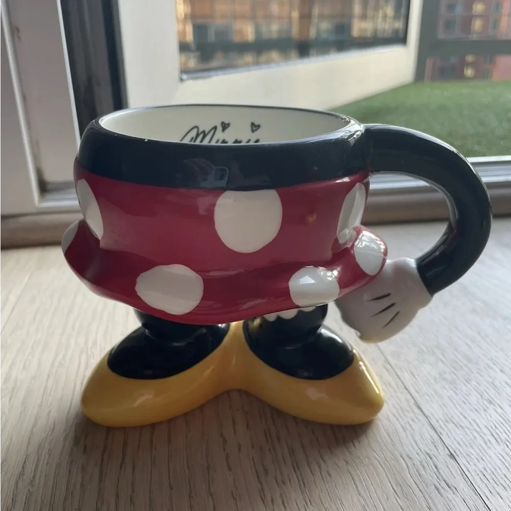 DISNEY | Mickey & Minnie Mouse Mugs - Picture 3 of 4